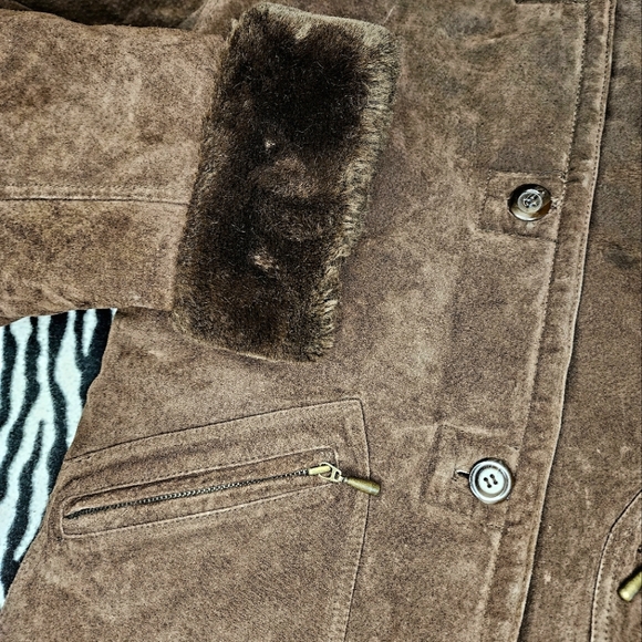 Vintage ST JOHNS BAY Suede Jacket Leather Women Medium - Picture 7 of 13